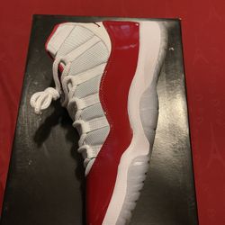 Jordan 11 Cherry