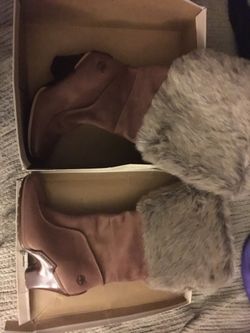 New Timberland Boots size 8 1/2 only 80 Firm