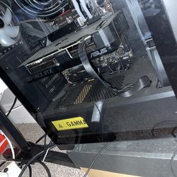 Gaming pc i7 4070 32gbr 1 tb ssd/Travis Scott 1s mocha size 12