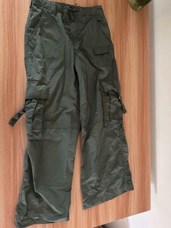 Olive Green Cargo Pants/ girls talla:10-12