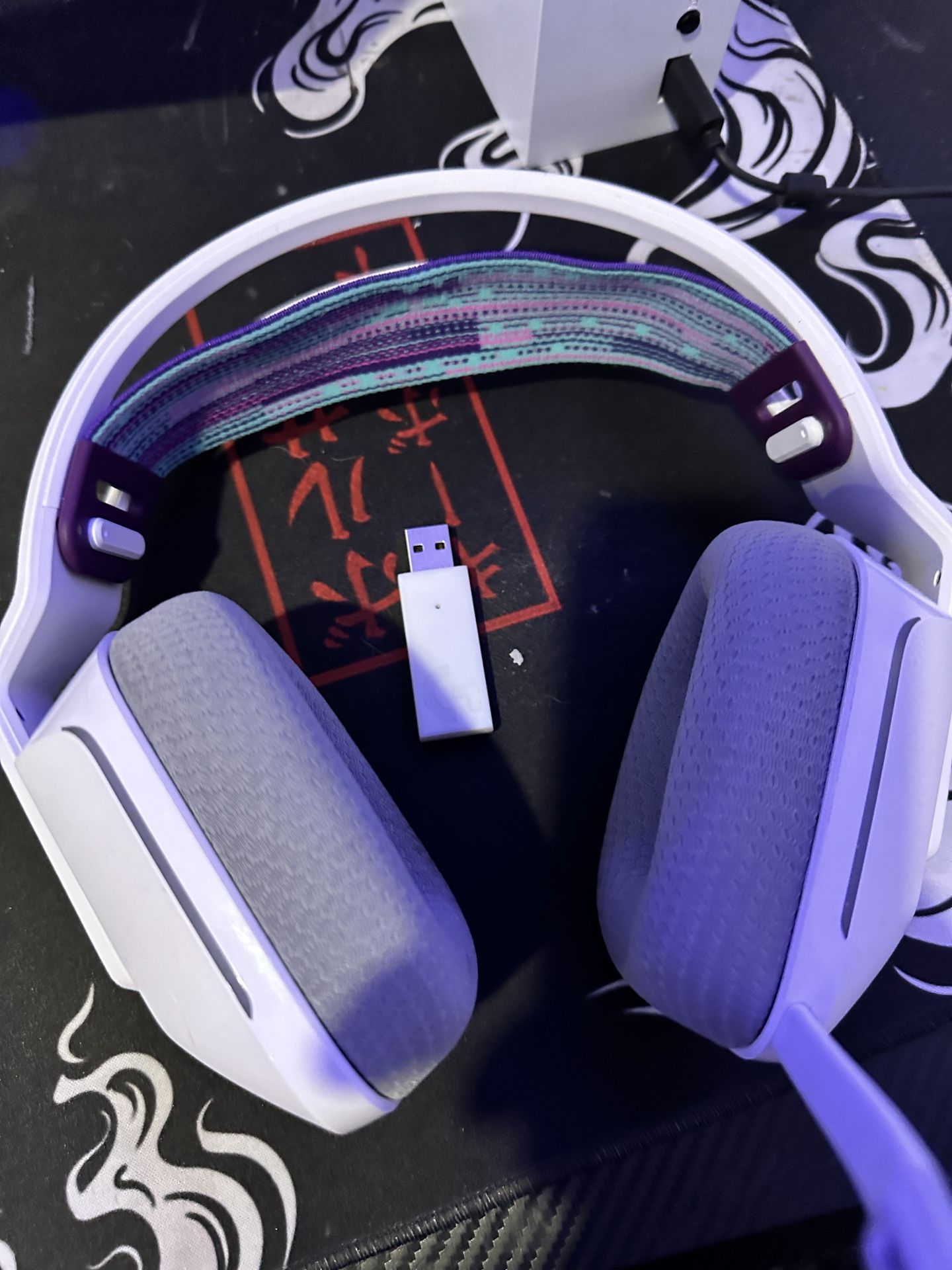 Logitech G733 Wireless Gaming Headset