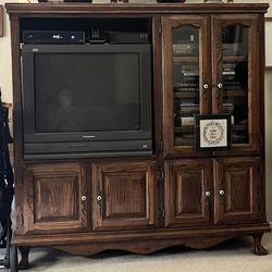 TV stand With Tv FREE