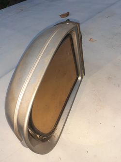 2005 Mercedes Benz C series left side mirror