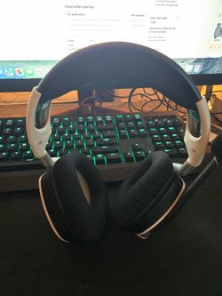 Corsair Void RGB Elite Wireless, White