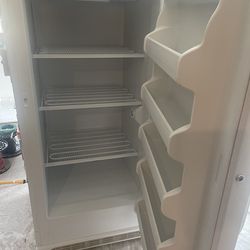 Frigidaire Freezer
