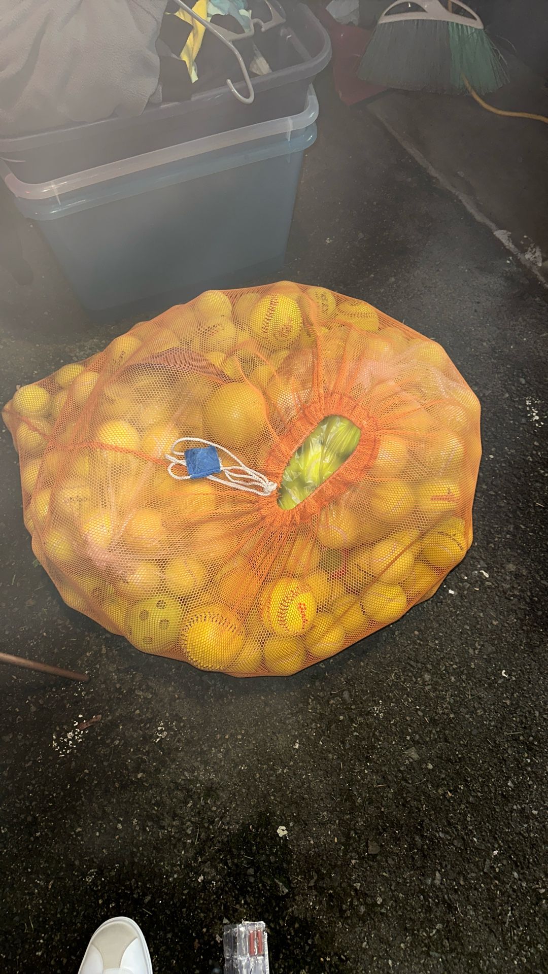 BRAND NEW TENNIS BALLS!!!!