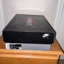 Jordan 11 Cherry Red 10.5