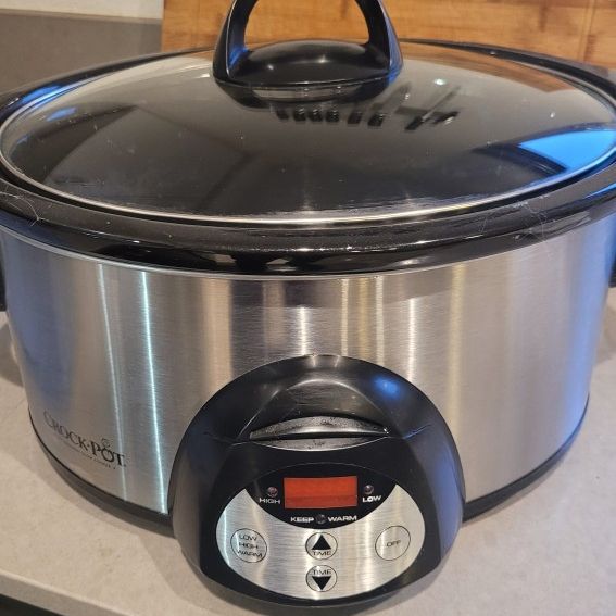  Crock-Pot Large 8 Quart Slow Cooker with Small Mini 16 Ounce  Portable Food Warmer, Kitchen Appliance Bundles, Stainless Steel: Home &  Kitchen