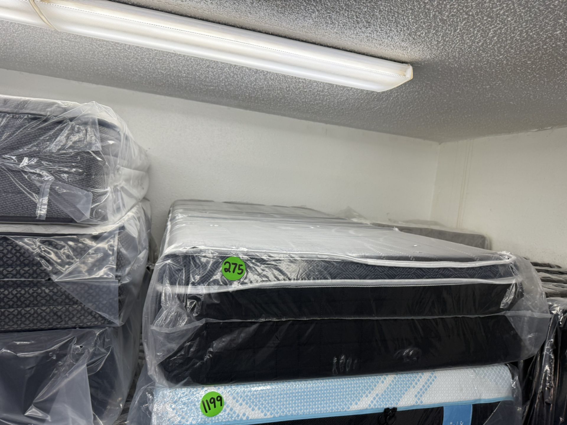 TWIN SIZE MATTRESS & BOX SPRING BED SET