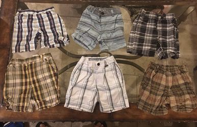 Boys shorts size 2t