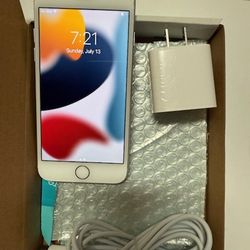 IPHONE 7 32g Silver 98% Battery  Super nice UNLOCKED