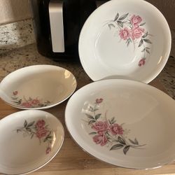 24 Piece Fine China