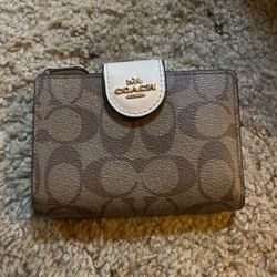Coach wallet 