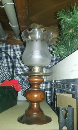 Candle holder