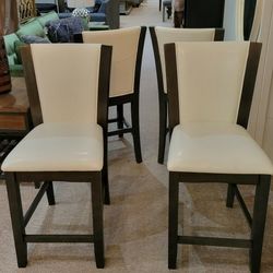 4 Counter High Stools Gray and White