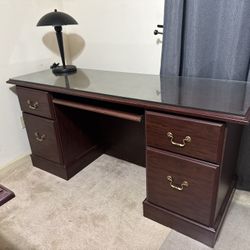 Computer desk (real Wood)
