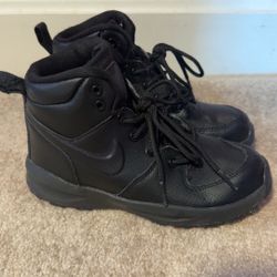 Nikes Size 13c