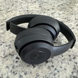Beats Solo 3 Bluetooth Wireless All-Day On-Ear Headphones
