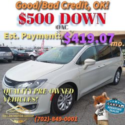 Pacifica Touring-L Minivan 2017