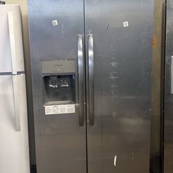 New Open Box Frigidaire Side By Side Refrigerator Stainless Steel