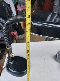 Black Gooseneck Desk Lamp