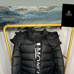 Moncler Puffer Jacket 