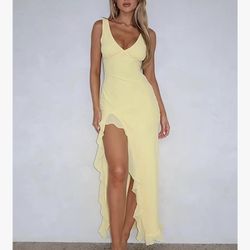 Amazon Yellow Body on Maxi Slit Dress Size M 