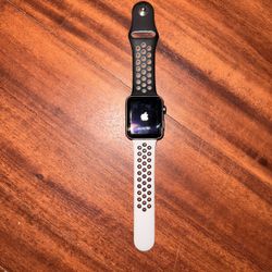 Apple Watch Series 3 42mm