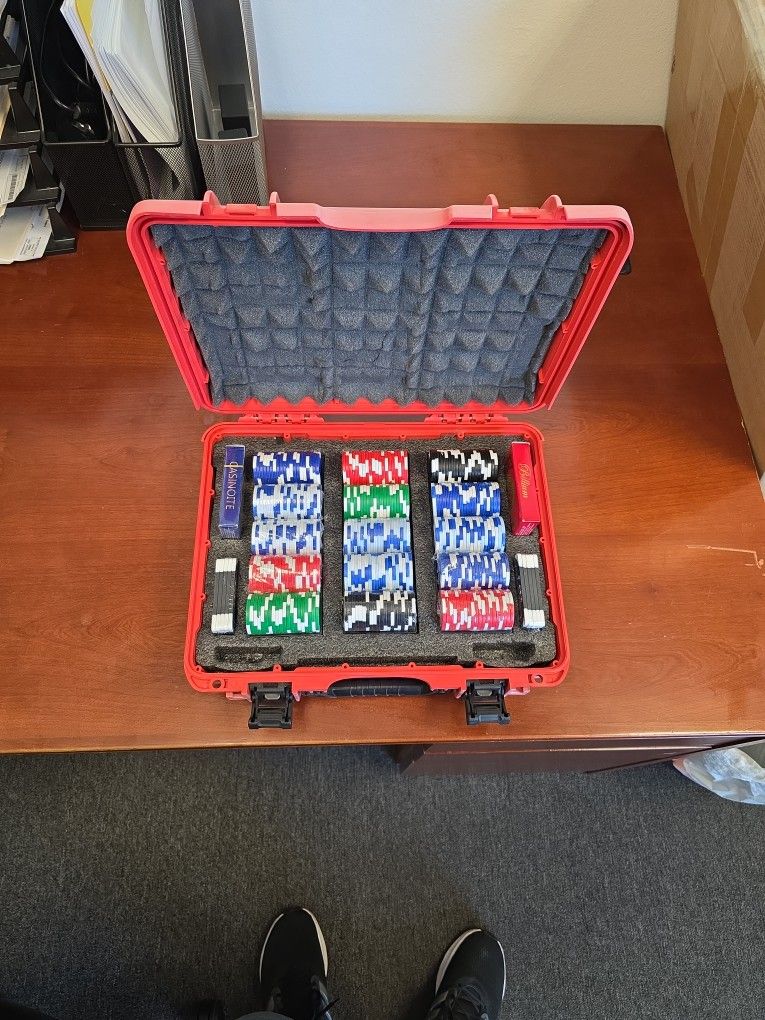 CASINOITE PREMIUM POKER CHIP SET