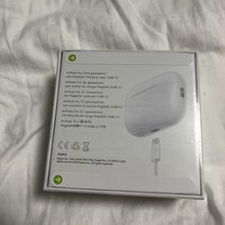 Selling 2 Apple AirPods Pro (2nd Generation 