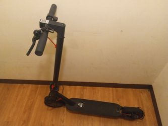 Electric scooter