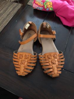 Toddler sandals/ flats