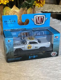 M2 diecast 1:64 Scale models