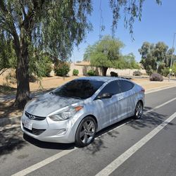 2012 Hyundai Elantra