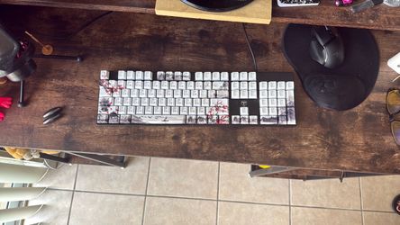 Clicky Gaming Keyboard