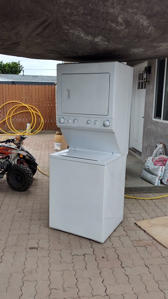 Stackable Washer Gas Dryer