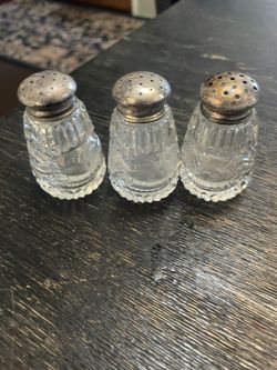 Salt Shakers 