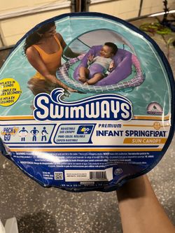 Infant float with canopy