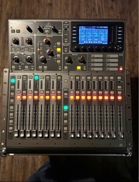 Behringer X32 Producer