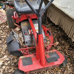 Snapper Sit Down 36 Inch Mower - $400

I have this Snapper Sit Down 36 Inch Mower for sale!