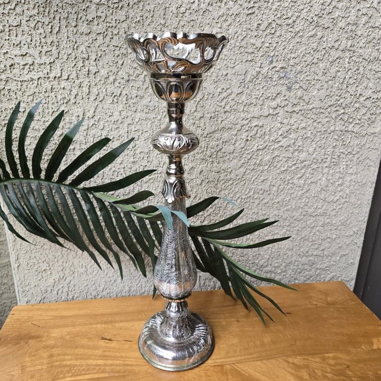 Beautiful Candle Holder