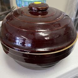 Monmouth Dutch Oven 