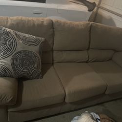 Couch good condition