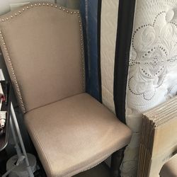 8 Tan Dinette Chairs