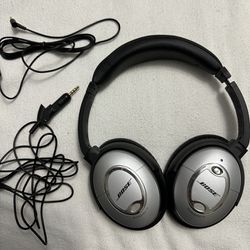 Bose QC15 QuietComfort 15 Acoustic Noise Cancelling Headphones