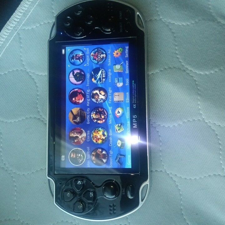 Hand Held Game Console