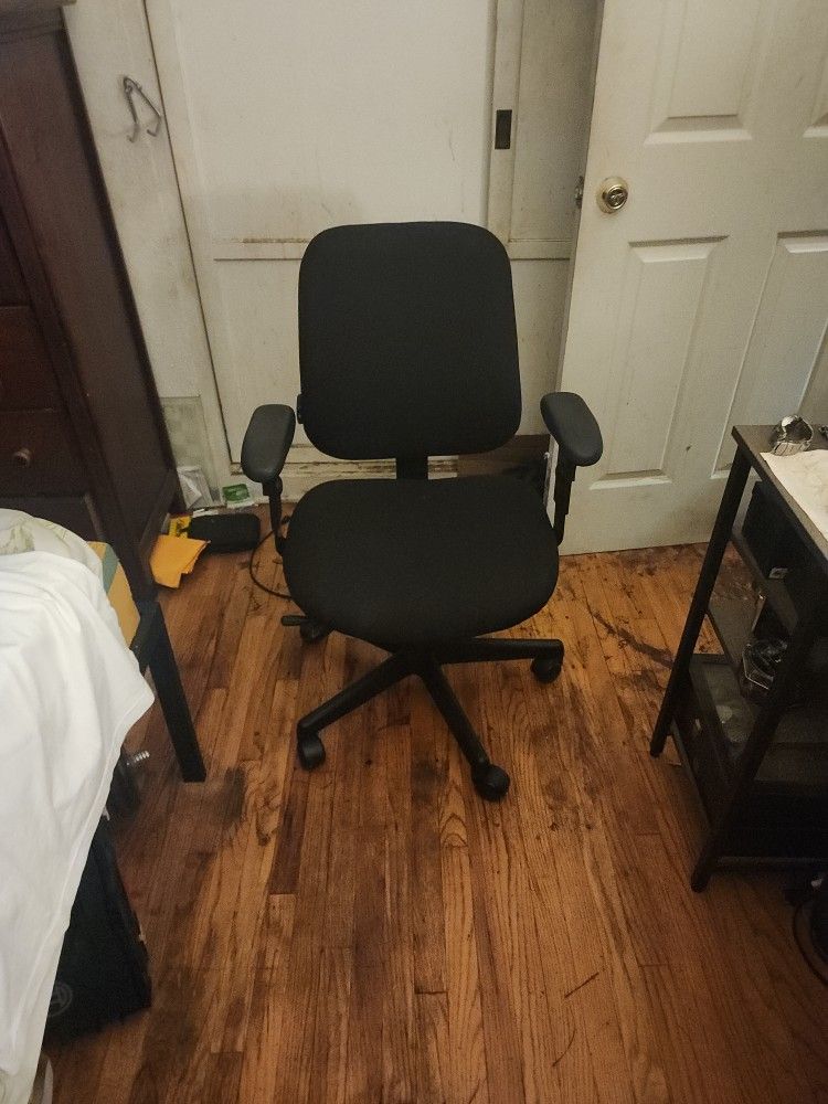 desk chair ( have 3 for sale)