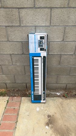 Alesis V61 Keyboard