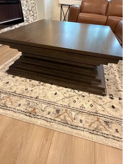 Ashley Furniture Oversized Square Coffee Table