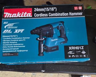 Makita XRH01Z 18V LXT Lithium-Ion Brushless Cordless 1" Rotary Hammer.